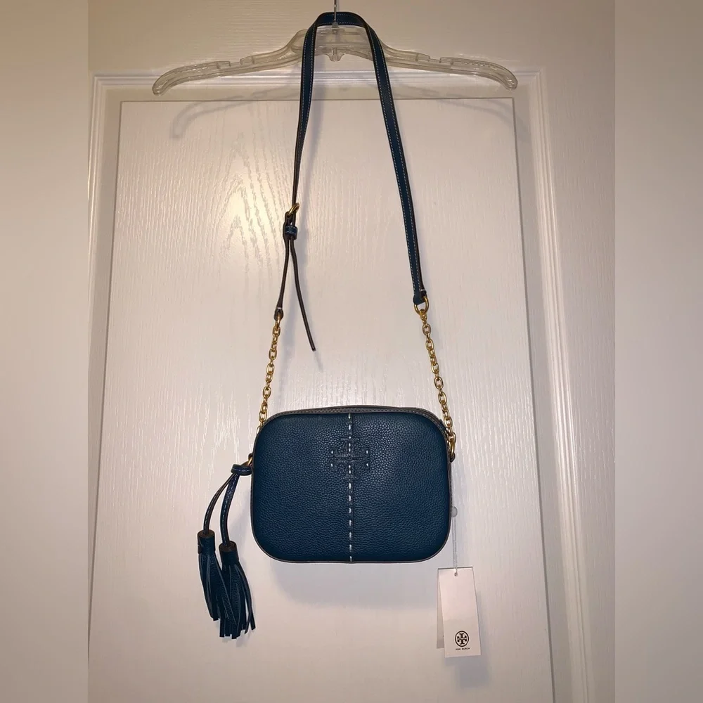 Tory Burch crossbody bag, UNUSED with tags, teal leather/gold hardware w/ tassel - Picture 2 of 8